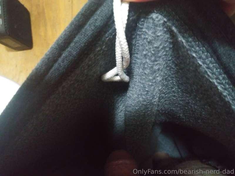 Sweatpant season is upon us. A reminder you can wrap the str..