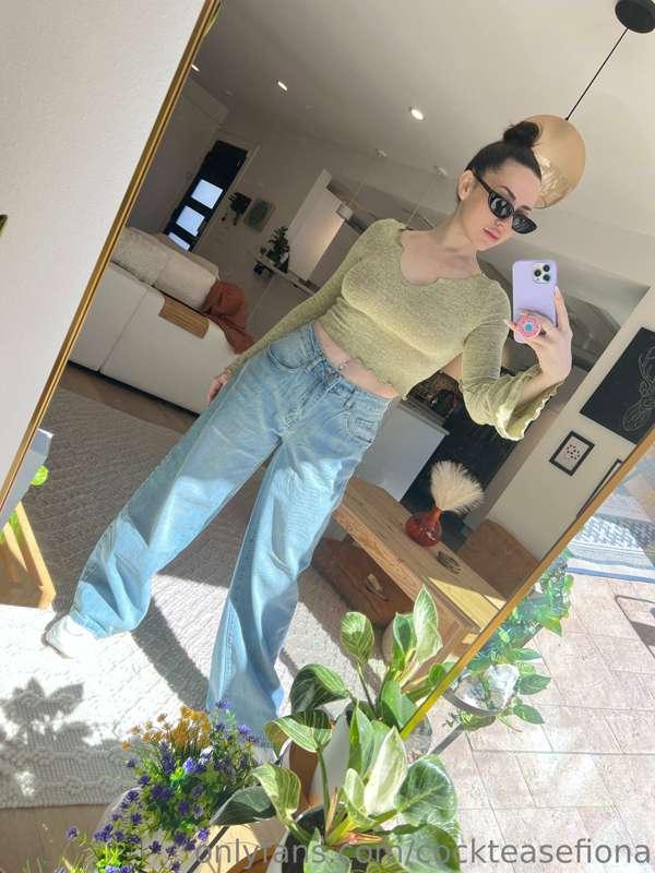 Looking super Gen Z today