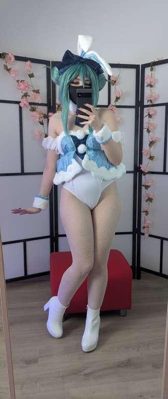 Bunny girl month start now! 