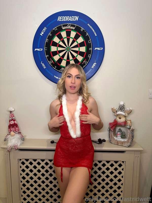 This dartboard has nothing on me… do you think you can handl..