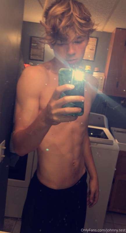 Should I start going to the gym again 🥰😈