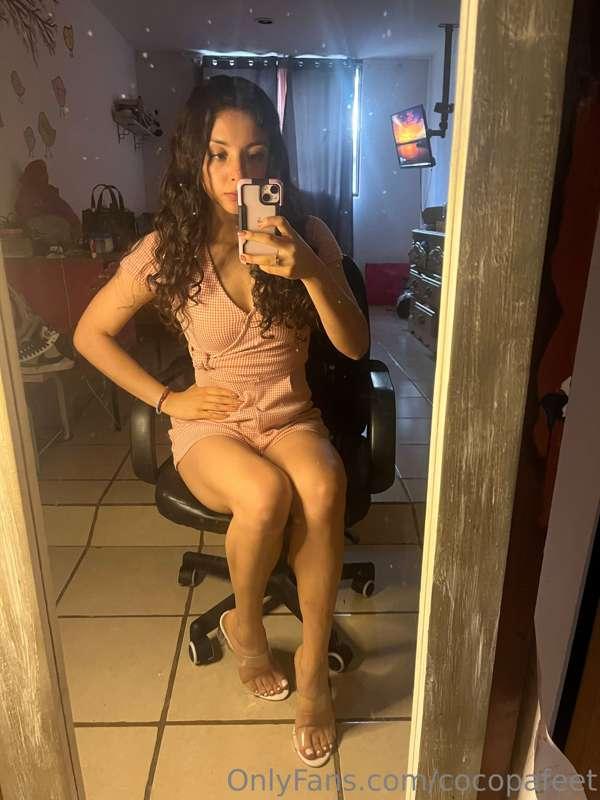 nuevo set con mini vestido y zapatillas transparentes