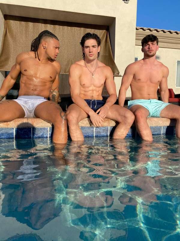 RAW THREESOME w/ WYATT and TYLER!!😱🍆💦🍑Been talking about doi..