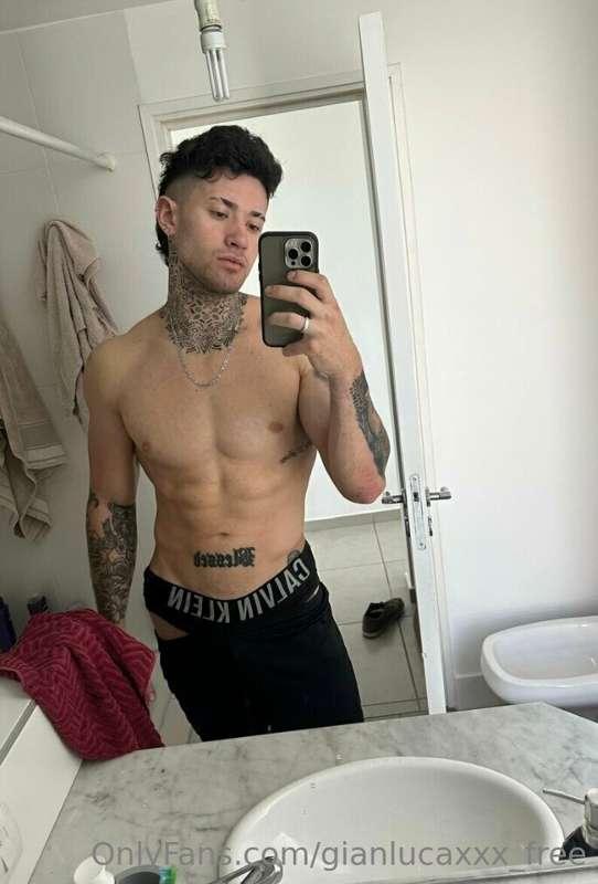 Buen día, alguien para hablar?? 📲

Good morning, anyone to t..