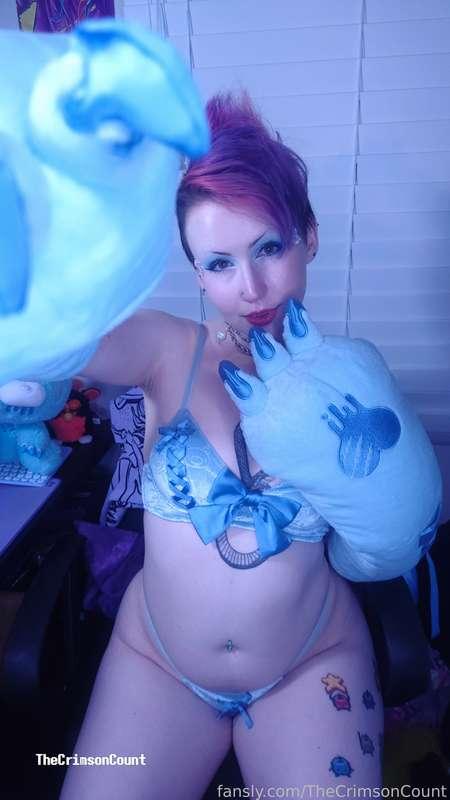 thecrimsoncount image #9
