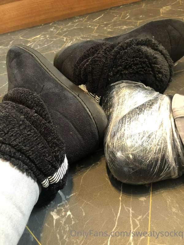 sweatysockq image #2