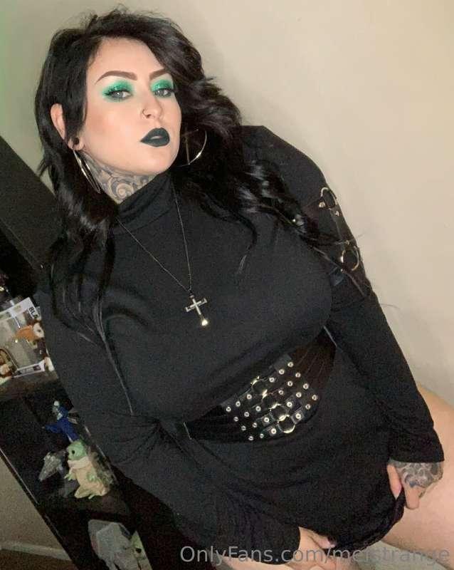 Ms. Nasty, tatted on my ass cheeck. 
Don't be shy, open wide..