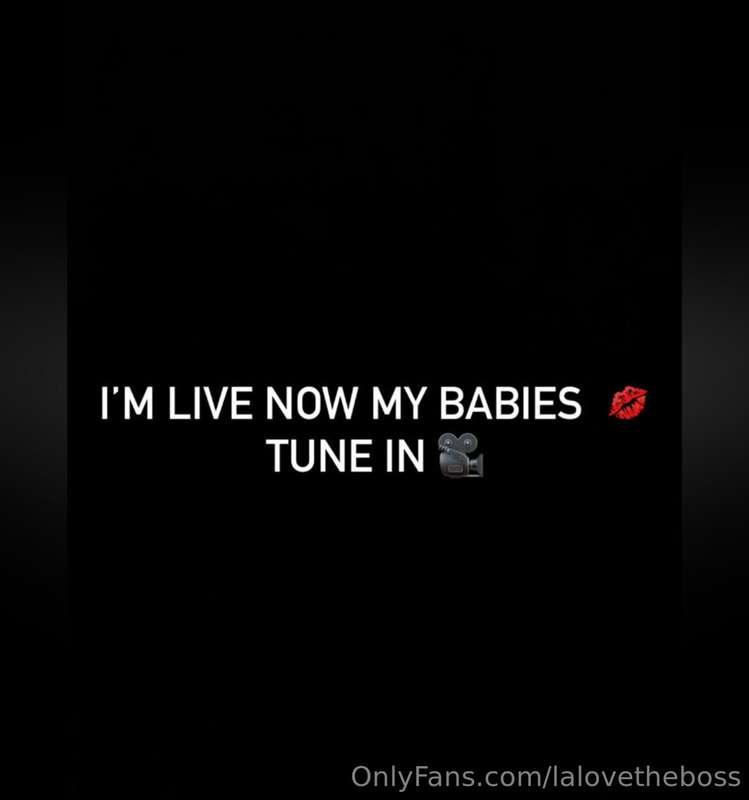 Tune In My Babies 🥵