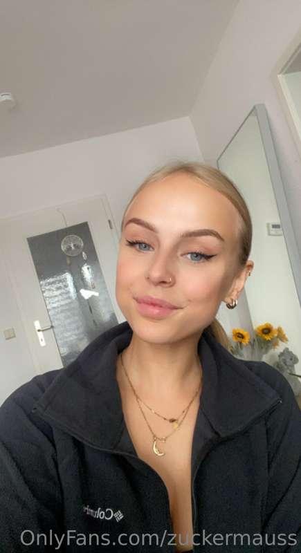 und der Tag kann kommen 💋 Hab einen wundervollen Freitag 💋

..