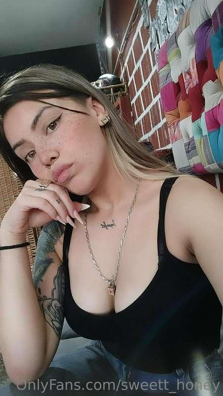 👀