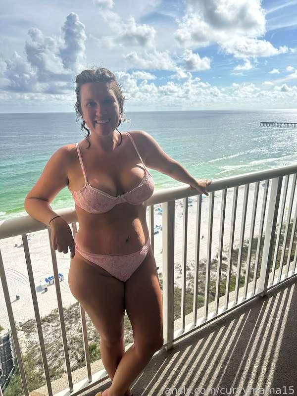 curvymama15 image #0