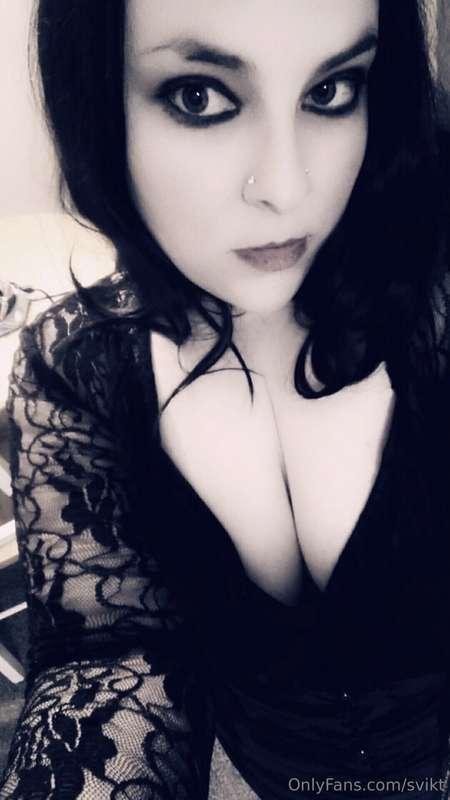 🖤🖤