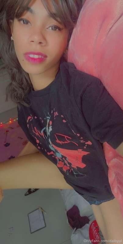 Hi here are some selfies. ❤🖤