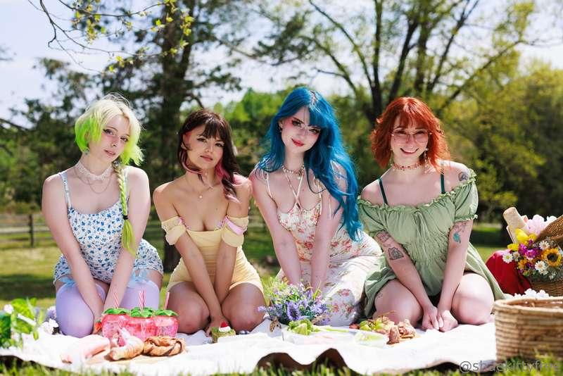 So excited to drop this sundress + lingerie HD picnic set th..