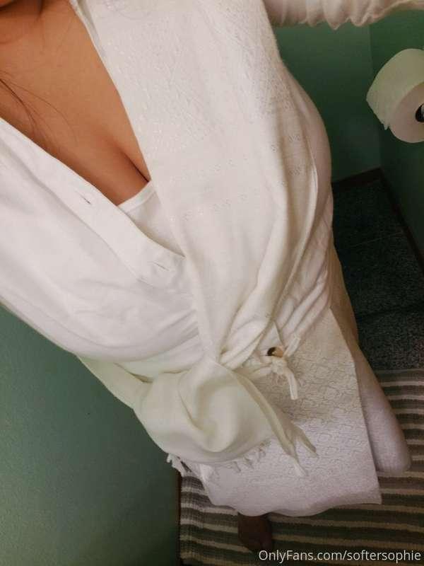 In honor of my father, I became a "Mae Khao" aka a white nun..