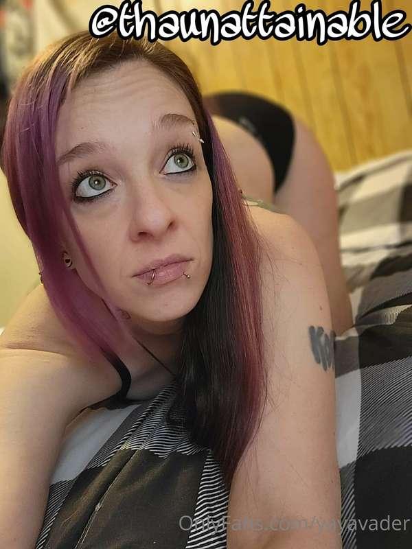 ✨Come add this Sexxxy Milf!✨
She's pierced, tattooed & ready..