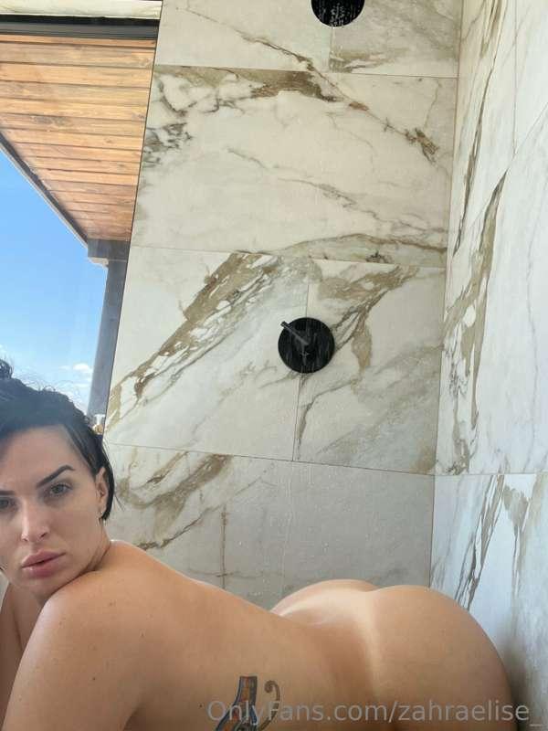 Time for a hot shower. Best place to play. DM for wet sexy p..