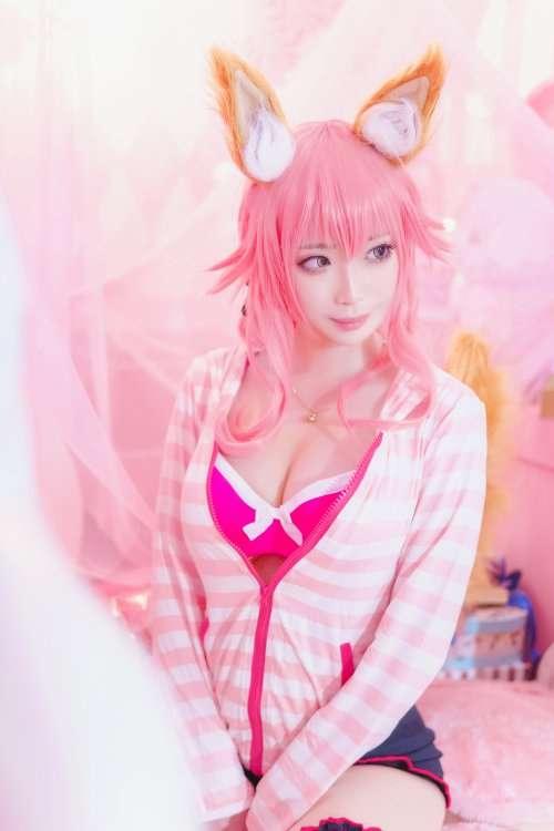 Tamamo Pink for Tier 3 is up now! 