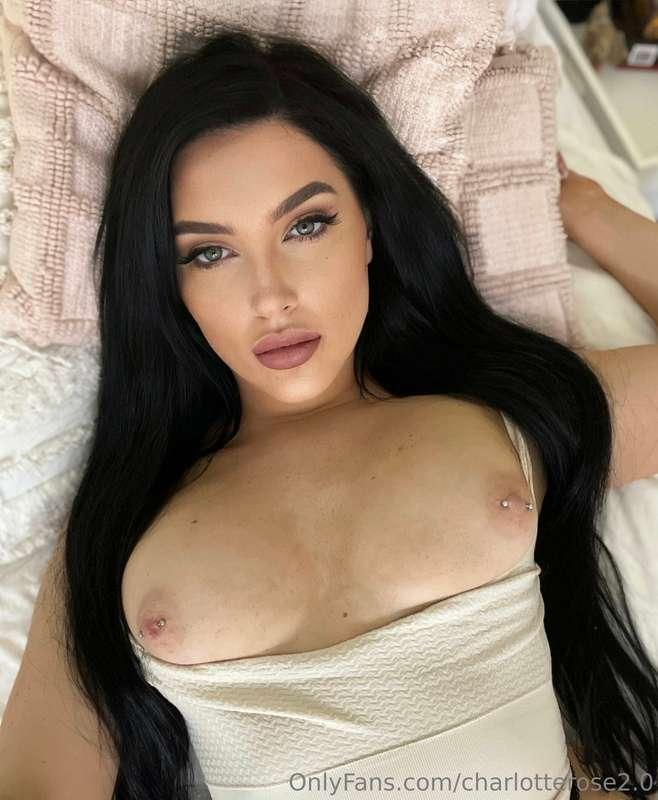 Cum on my tits? 😏