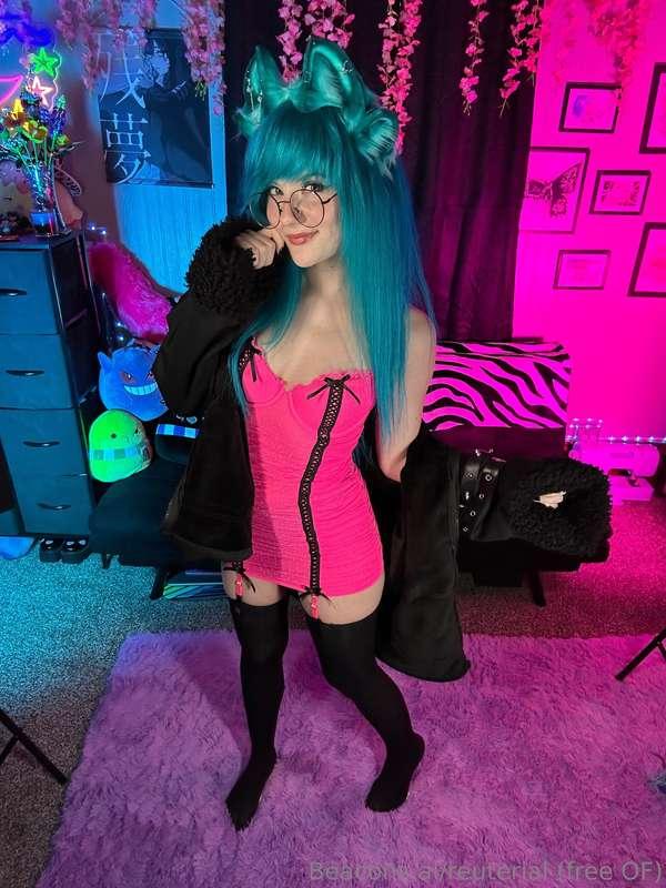 Main page is 50% off to celebrate my return to daily posts 💕..