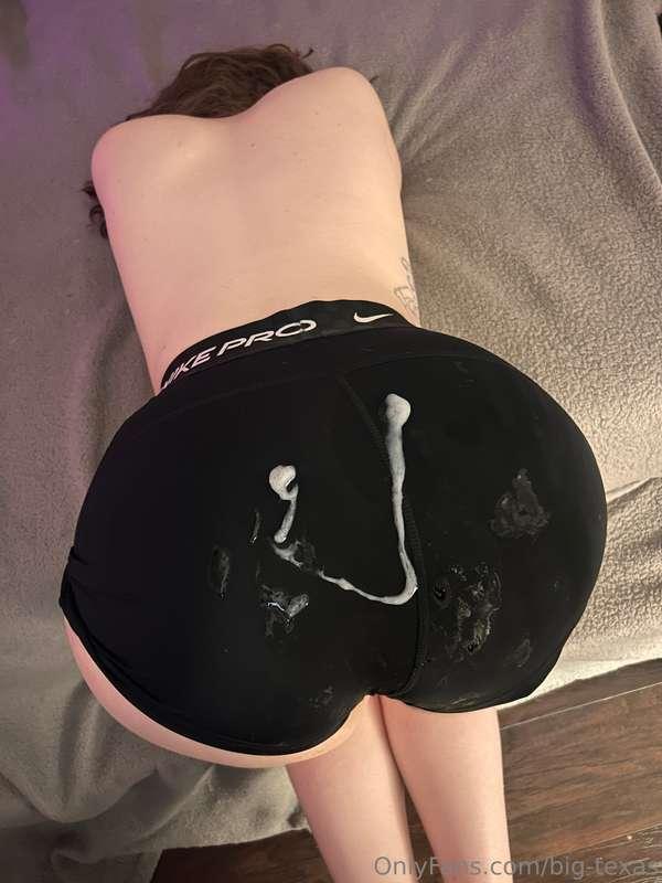 Cumshot #4. How many do you want to see me get?Tip 25$ and g..