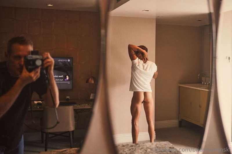 An ass I can shoot all day. @jamesluckysz  -----------------..