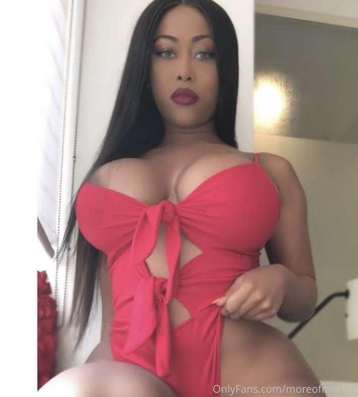 I'm on my VIP page @moriahmillss right now waiting for you t..