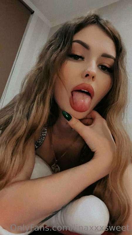 Than you run your🍆 over my tongue