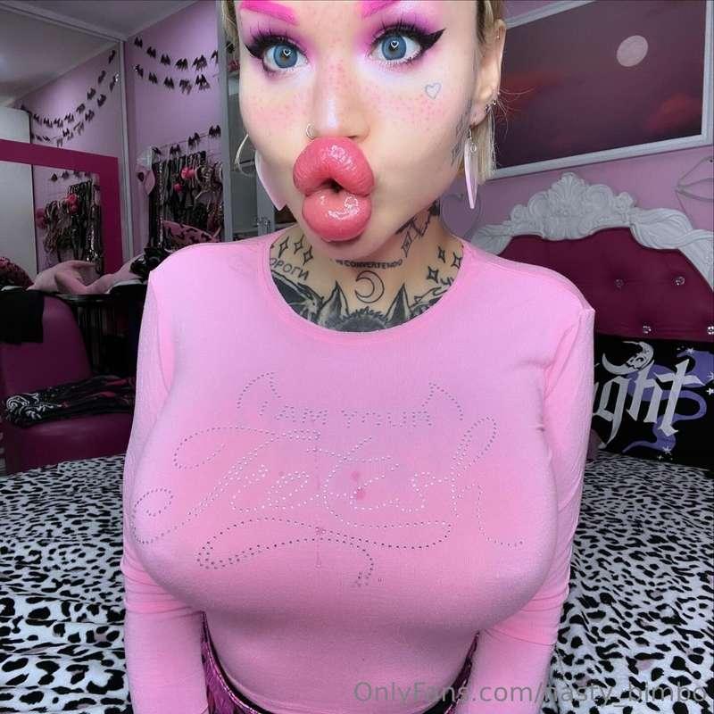 I need your 🍆 in this ⭕️