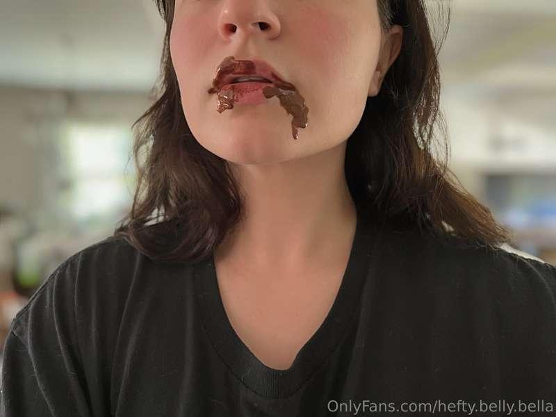 bella.plush.love image #0