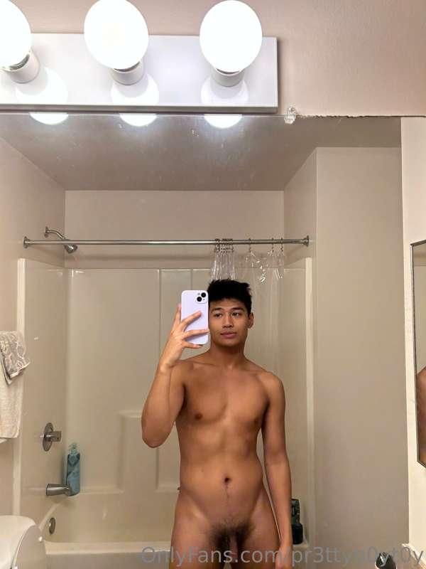pr3ttyb0yt0y image #0