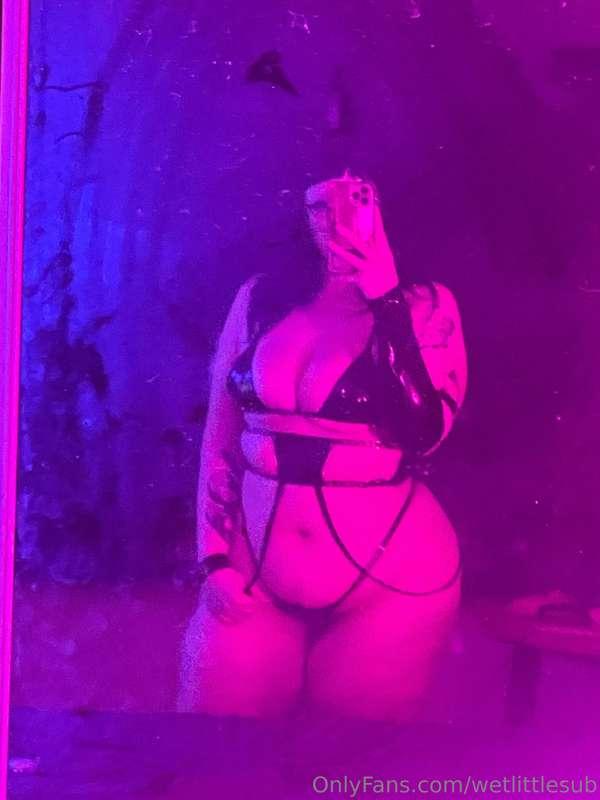 wetlittlesub image #36