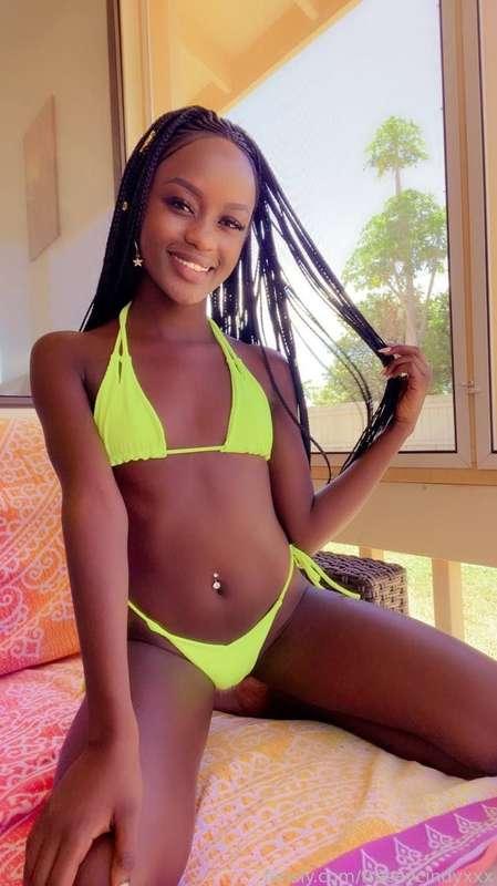 Let me show you my sucking and licking skills! 

#fyp #foryou #foryoupage #ebony #petite #hot 