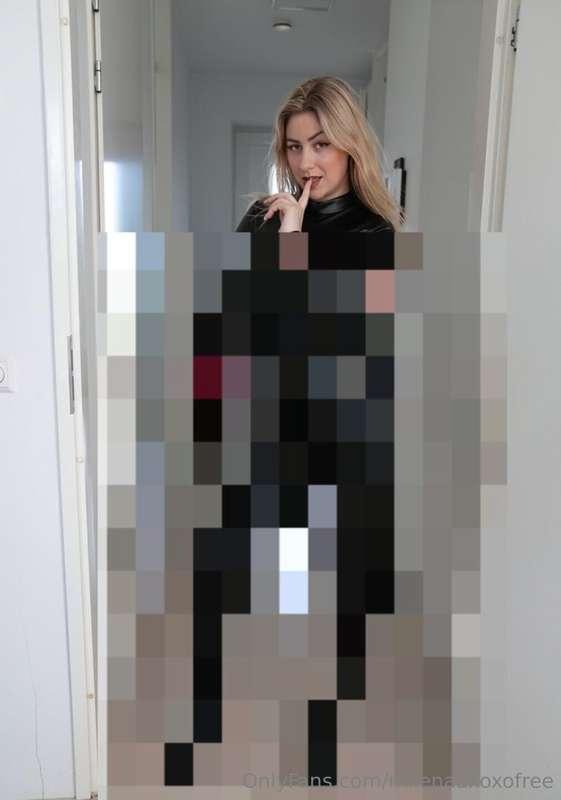 Are you going to submit to my Dominant Pleaser Boots ?? 😈🥵I'..