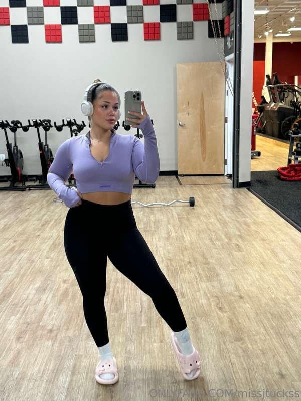 💪🏼💜