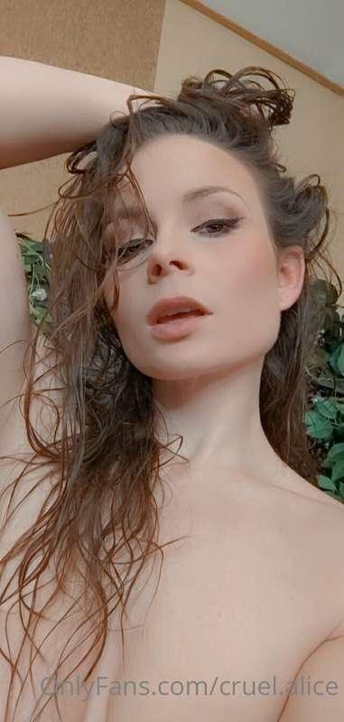 Just came out of the shower and I'm wondering why you cock i..