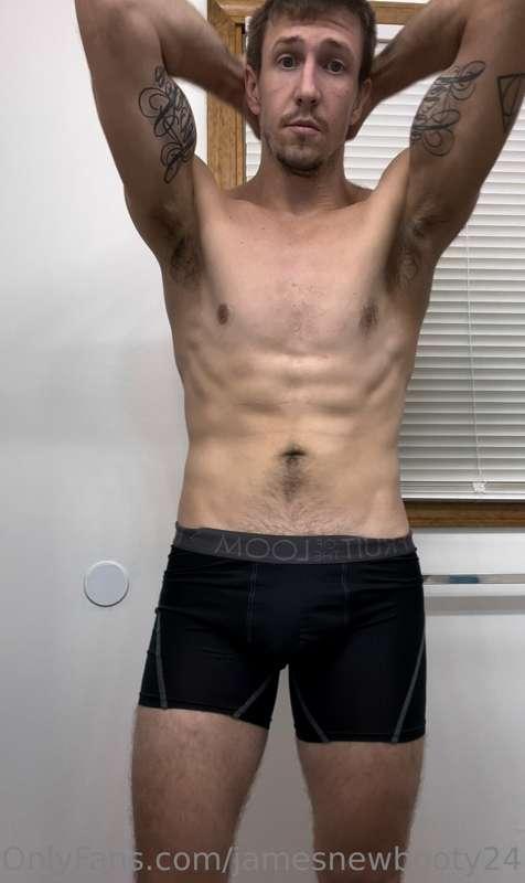 jamesnewbooty2410 image #0