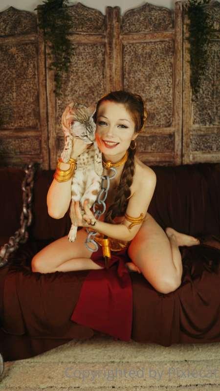 Bonus pics from my Leia shoot 😘