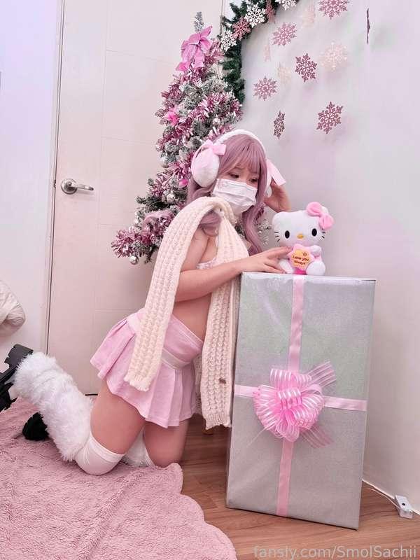 2 more days til christmasss *ੈ𑁍༘⋆♡ྀི ₊

is senpai ready to unwrap sachi-chan’s gift? ≽^• ˕ • ྀི≼

#fyp #asian #japanese #christmas #cute #kawaii #18 #petite #barelylegal #teen