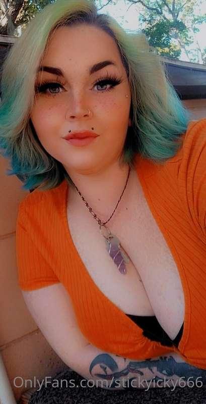 I went to Sally's today and got some hair dye. Can't wait to..