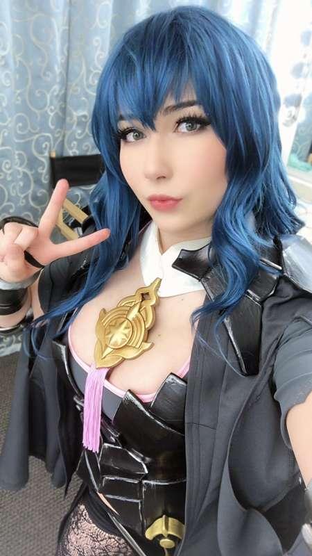 Byleth selfies!! 