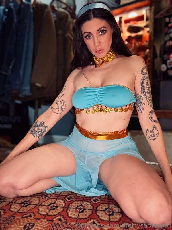 prettysadiereed image #2