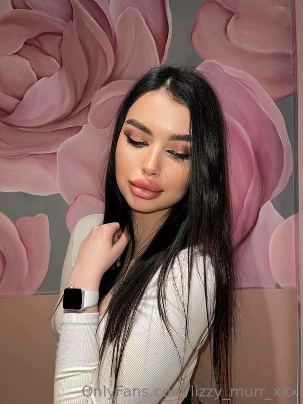 Tell me about your kinky fantasies💘🔞