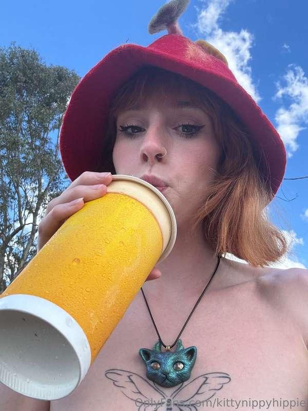 kittynippyhippie image #1