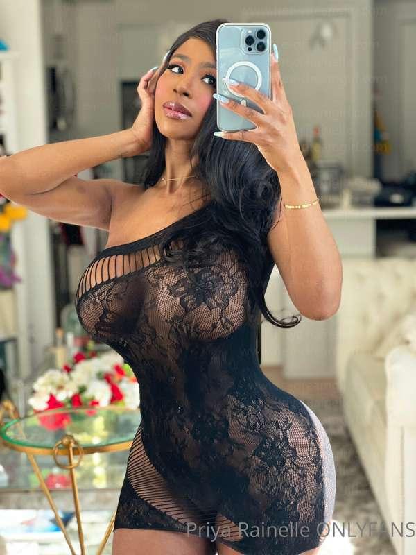 Love giving you sneak peeks 🥰