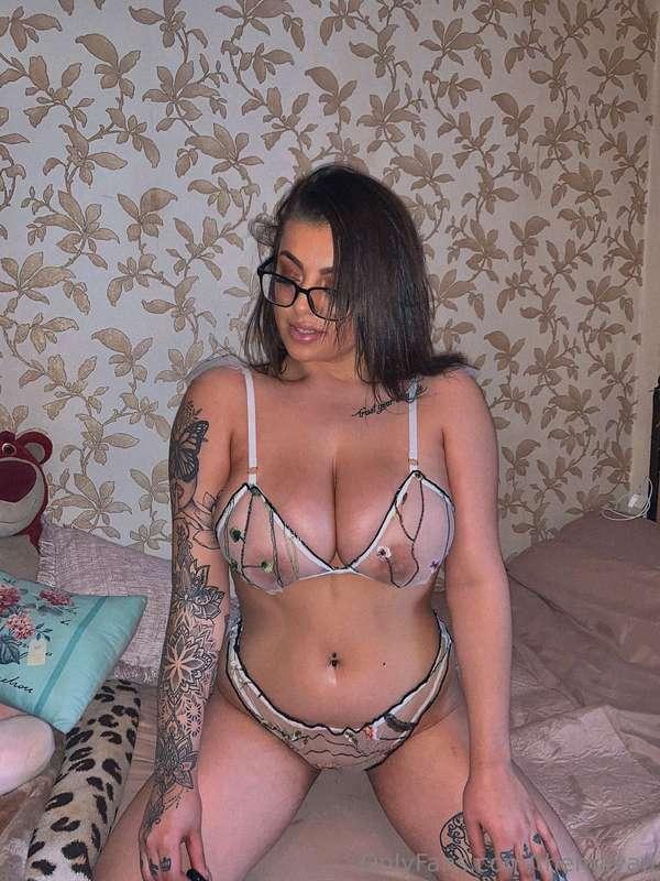 What would you do if I told you to do one thing with my a**?..
