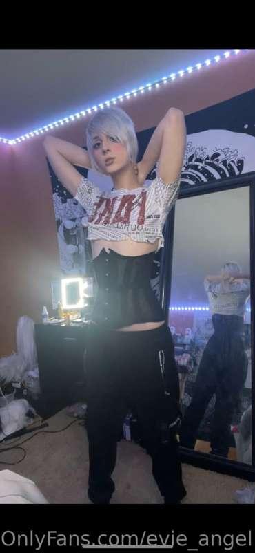 i have a new ppv coming soon, heres an almost full body of o..