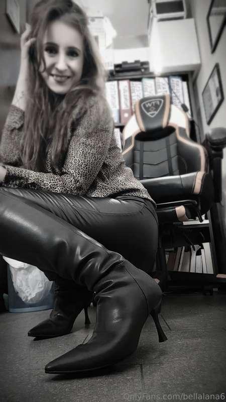 What's your favorite boots color?
