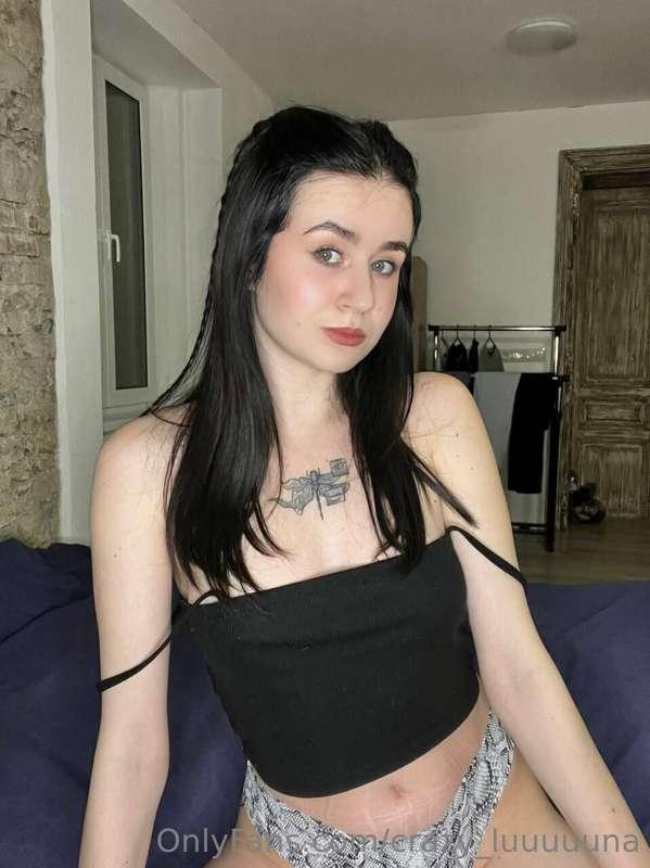 AMAZING FRESH PUSSY @solittlepeachie 😍🤤

YOU NEED TO FOLLOW ..