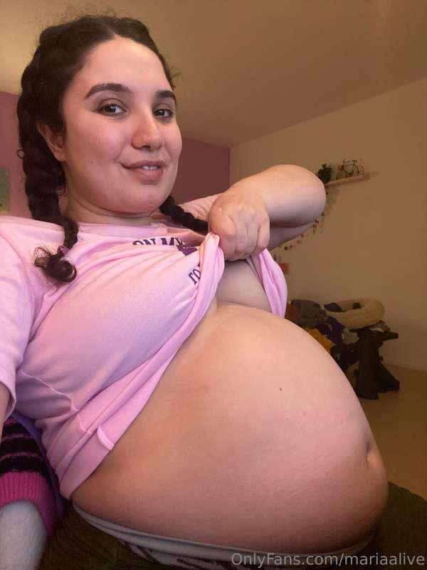 Just had a big dinner after working out… My belly feels like..
